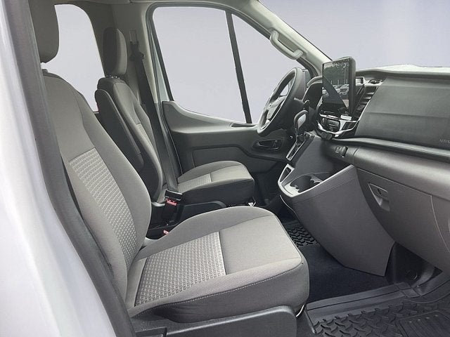 2024 Ford Transit Passenger Wagon XLT