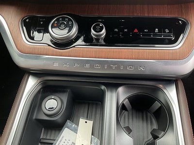 2026 Ford Expedition King Ranch