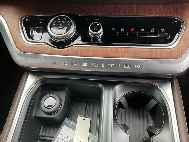 2026 Ford Expedition King Ranch