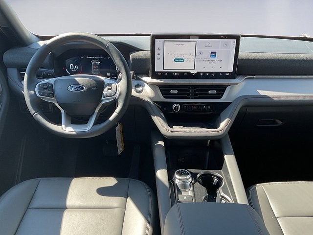 2027 Ford Explorer Active w/200A Pkg