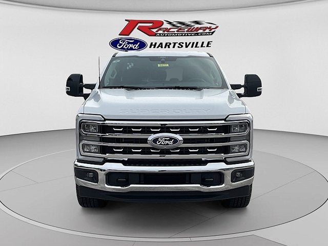 2027 Ford Super Duty F-350 SRW LARIAT