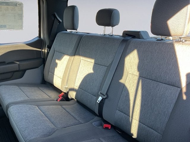 2027 Ford Super Duty F-350 DRW XL