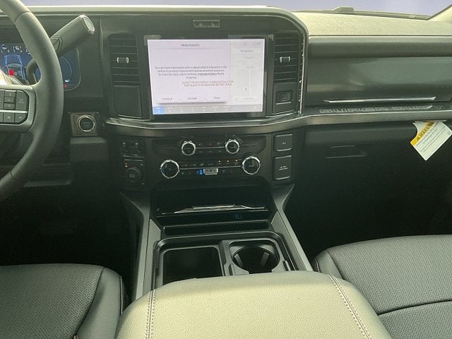 2026 Ford Super Duty F-350 DRW LARIAT