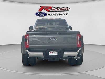 2026 Ford Super Duty F-350 DRW LARIAT