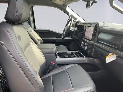 2026 Ford Super Duty F-350 DRW LARIAT