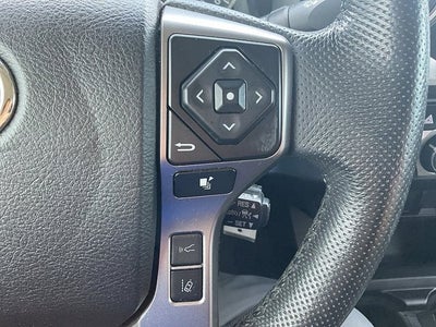 2022 Toyota Tacoma 2WD SR5