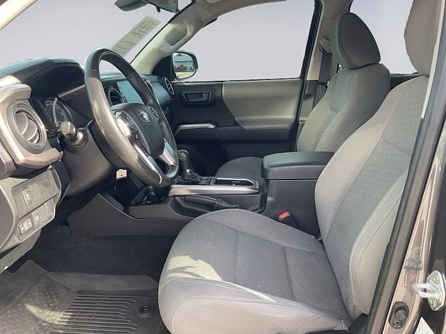 2022 Toyota Tacoma 2WD SR5