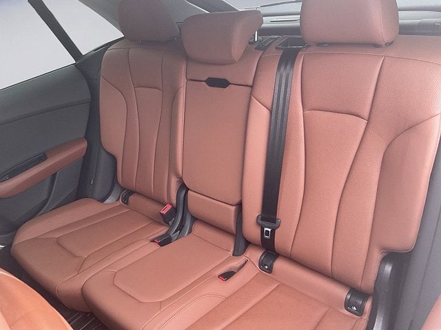 2022 Audi Q8 Premium Plus