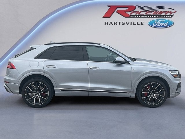 2022 Audi Q8 Premium Plus