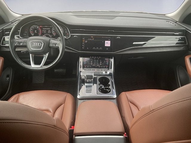 2022 Audi Q8 Premium Plus