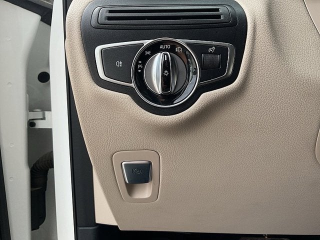 2017 Mercedes-Benz GLC GLC 300