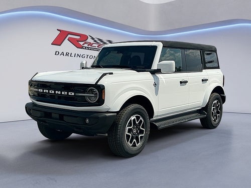 2026 Ford Bronco Outer Banks®