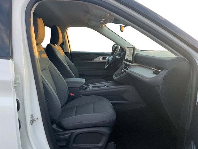 2026 Ford Explorer Active RWD