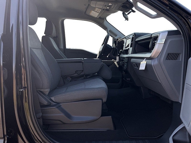 2026 Ford Super Duty F-250 4WD XL