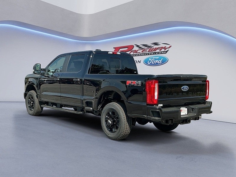 2026 Ford Super Duty F-250 4WD XL