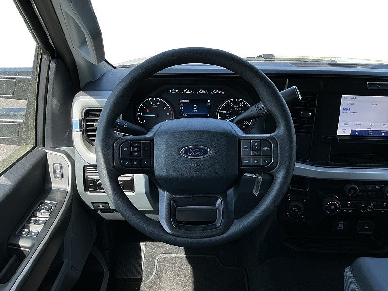 2026 Ford Super Duty F-250 4WD XL