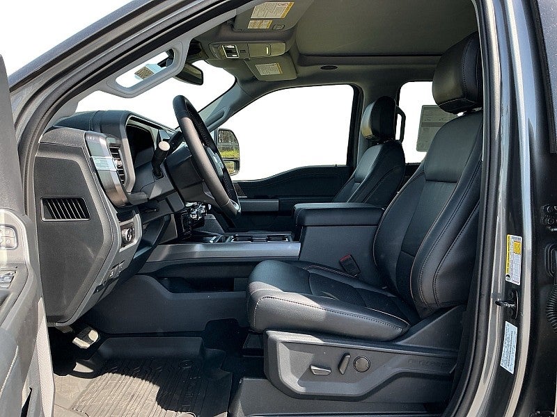 2026 Ford Super Duty F-250 4WD LARIAT