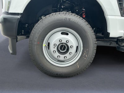 2026 Ford Super Duty F-350® XL