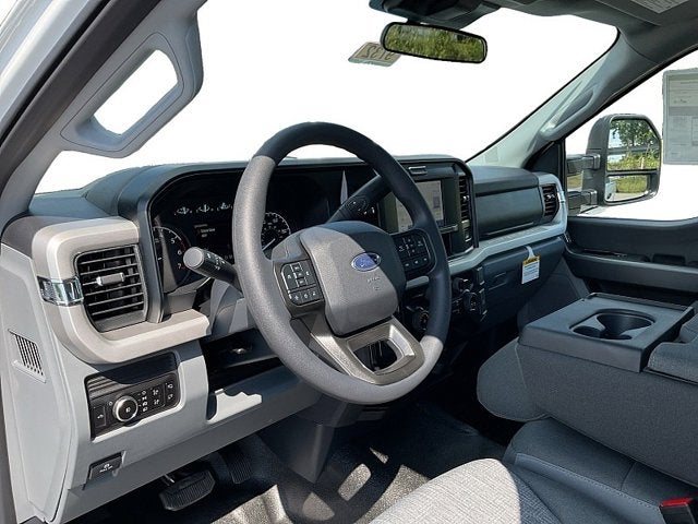 2026 Ford Super Duty F-250 SRW XL 2WD Reg Cab 8' Box