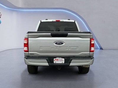 2022 Ford F-150 XL 2WD SuperCrew 5.5' Box