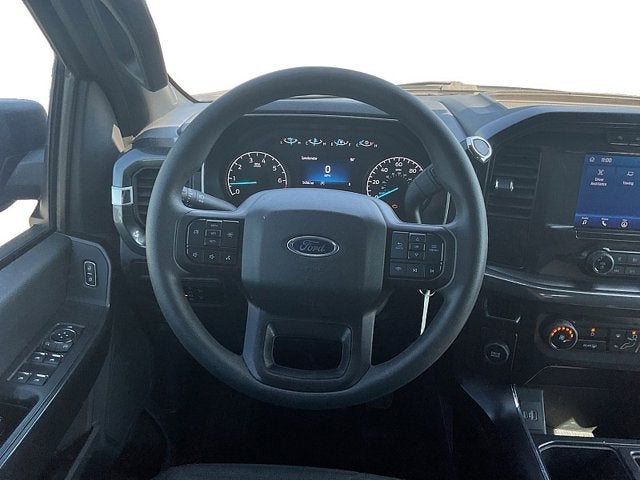 2023 Ford F-150 XL 2WD SuperCrew 5.5' Box