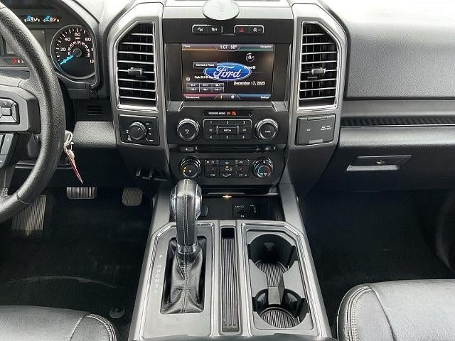 2015 Ford F-150 4WD SuperCrew 145 XLT