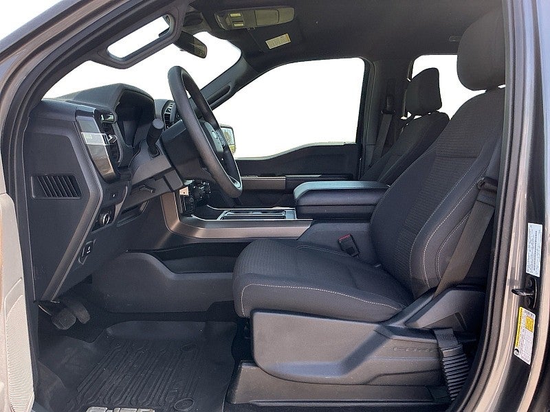 2025 Ford F-150 4WD STX