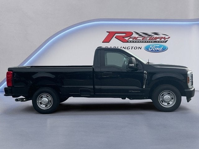 2026 Ford Super Duty F-350 SRW XL 2WD Reg Cab 8' Box