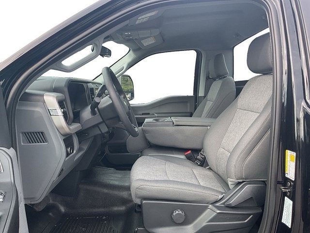 2026 Ford Super Duty F-350 SRW XL 2WD Reg Cab 8' Box