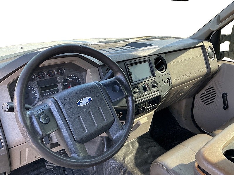 2008 Ford Super Duty F-350 2WD XL