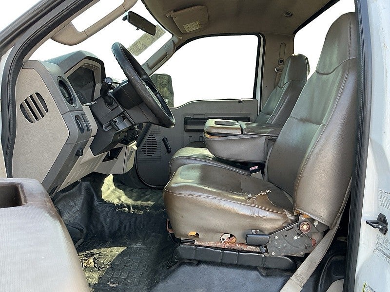 2008 Ford Super Duty F-350 2WD XL