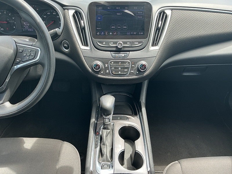 2022 Chevrolet Malibu LT w/1LT