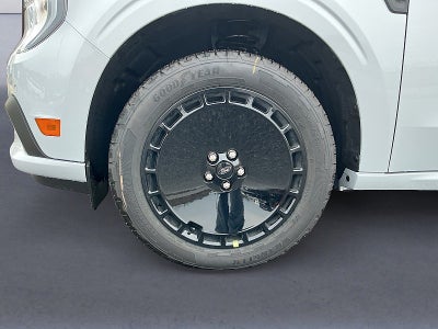 2026 Ford Maverick Lobo High