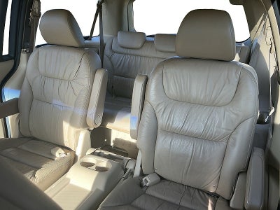 2008 Honda Odyssey Touring w/ Navigation & RES