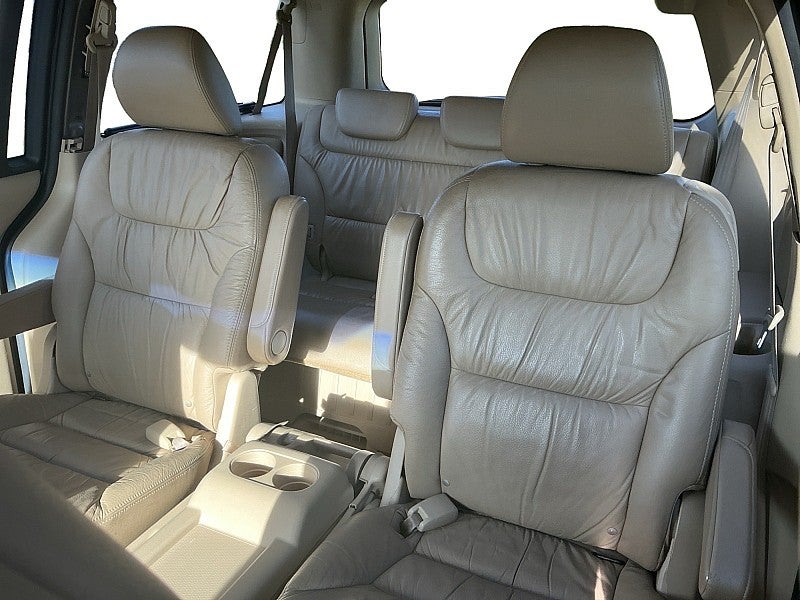 2008 Honda Odyssey Touring w/ Navigation & RES