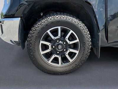 2019 Toyota Tundra 4WD SR5