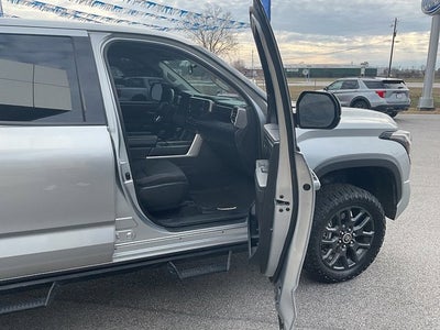 2023 Toyota Tundra 4WD SR5