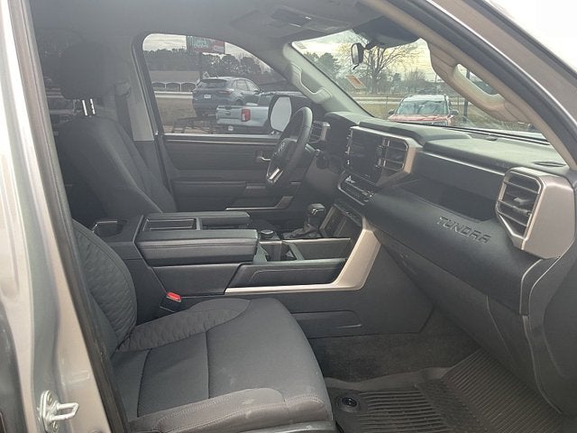 2023 Toyota Tundra 4WD SR5