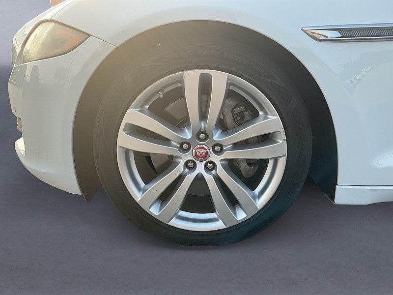 2016 Jaguar XJ XJL Portfolio