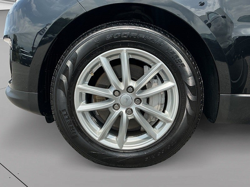 2021 Land Rover Range Rover Sport SE