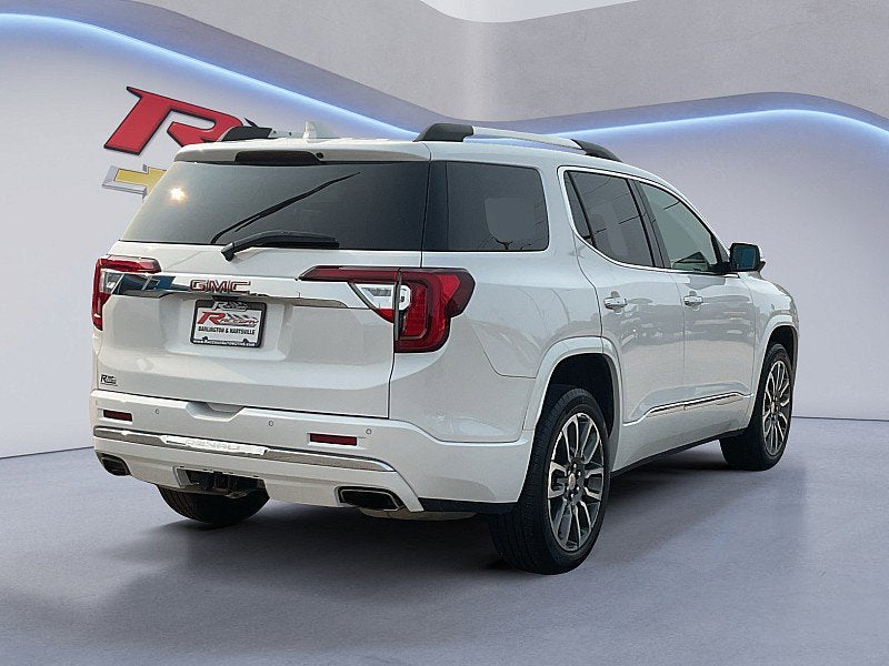 2022 GMC Acadia Denali