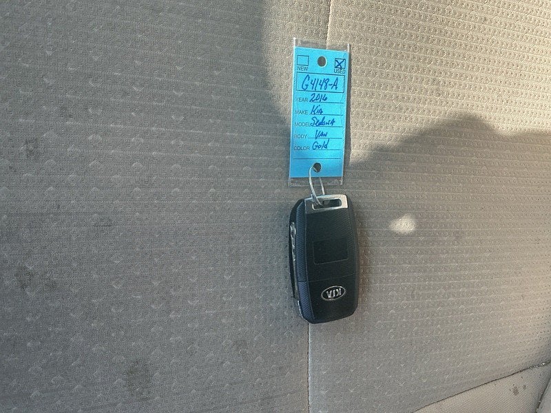 2016 Kia Sedona LX